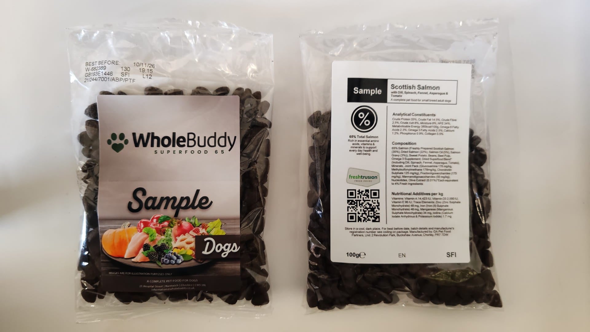 Superfood 65 Scottish Salmon with Dill, Spinach, Fennel, Asparagus & Tomato Small Breed